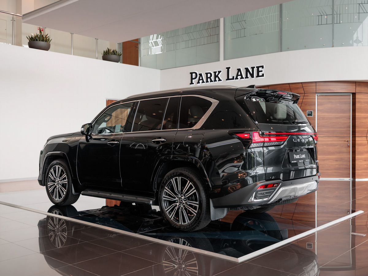 Lexus LX — фото 2