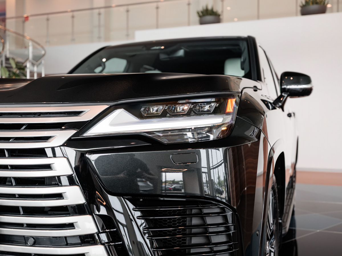 Lexus LX — фото 5