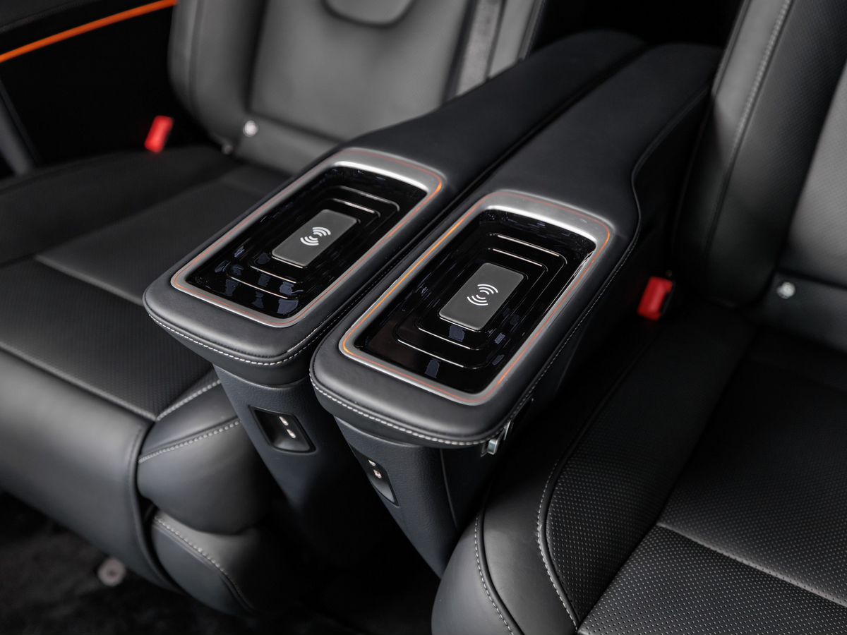 Mercedes-Benz V-Класс III (W447) Рестайлинг 300 d экстра длинный 2.0d AT (237 л.с.) 4WD
