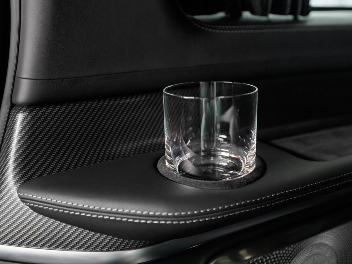 Mercedes-Benz V-Класс III (W447) Рестайлинг 300 d экстра длинный 2.0d AT (237 л.с.) 4WD