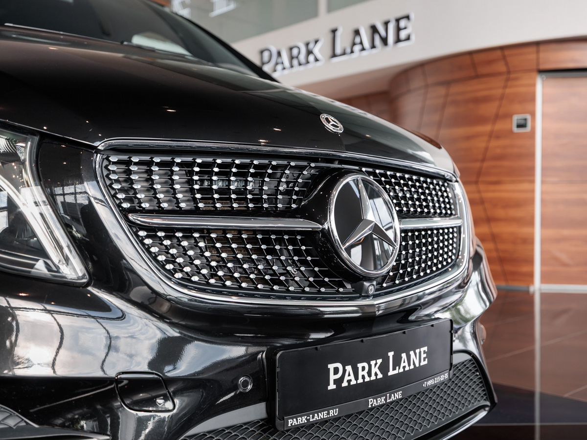 Mercedes-Benz V-Класс III (W447) Рестайлинг 300 d экстра длинный 2.0d AT (237 л.с.) 4WD