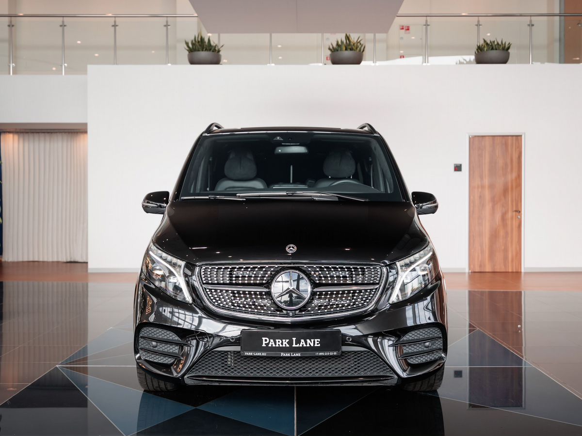 Mercedes-Benz V-Класс III (W447) Рестайлинг 300 d экстра длинный 2.0d AT (237 л.с.) 4WD