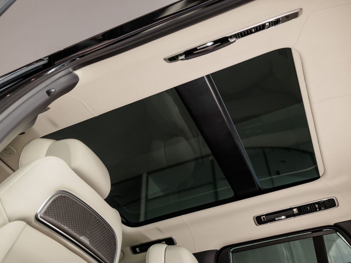 Land Rover Range Rover V D350 MHEV 3.0d AT (350 л.с.) 4WD