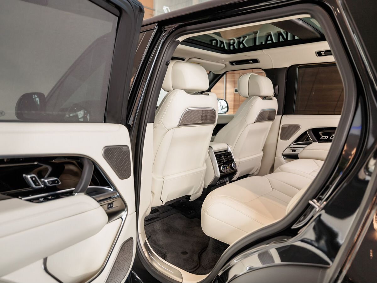 Land Rover Range Rover V D350 MHEV 3.0d AT (350 л.с.) 4WD