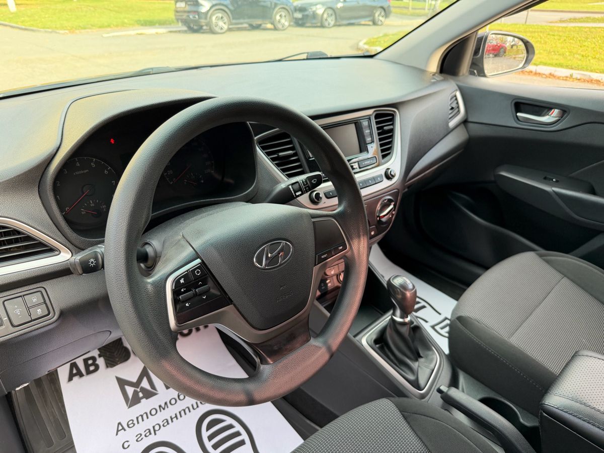 Hyundai Solaris 2019 — фото 13