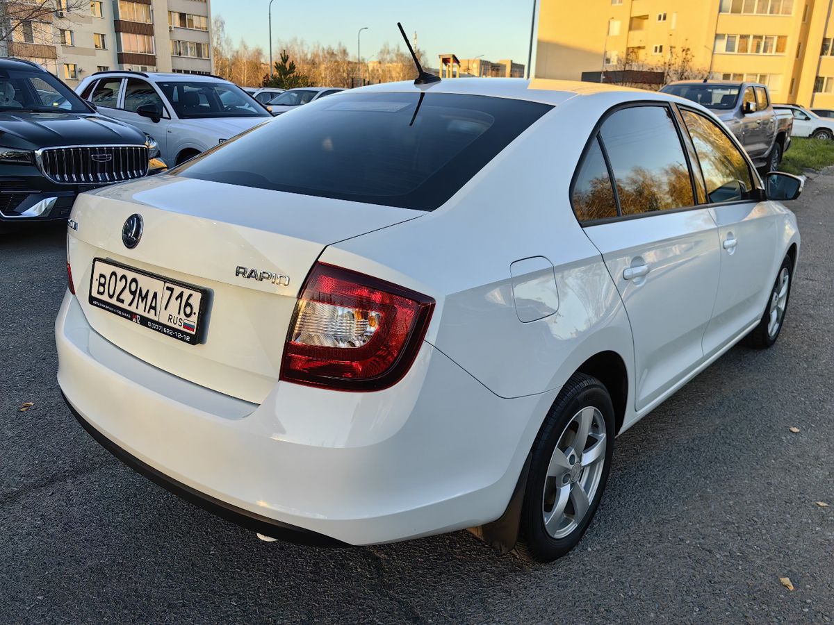 Skoda Rapid 2018 — фото 3