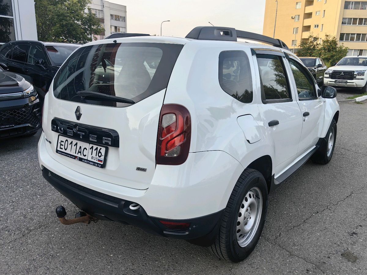 Renault Duster 2017 — фото 3
