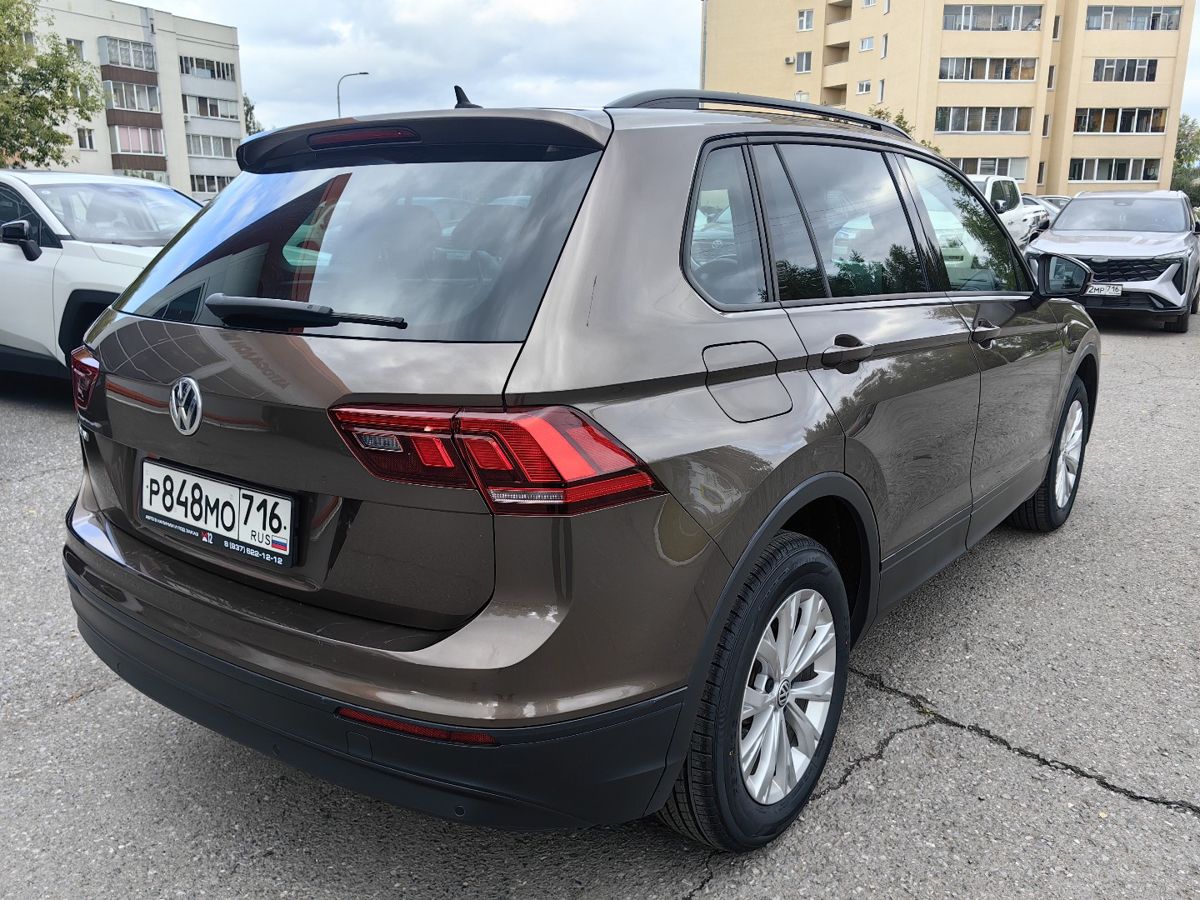 Volkswagen Tiguan 2019 — фото 3