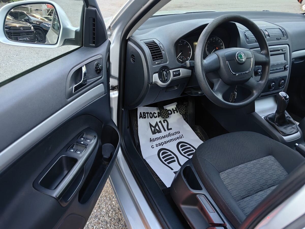 Skoda Octavia 2013 — фото 10