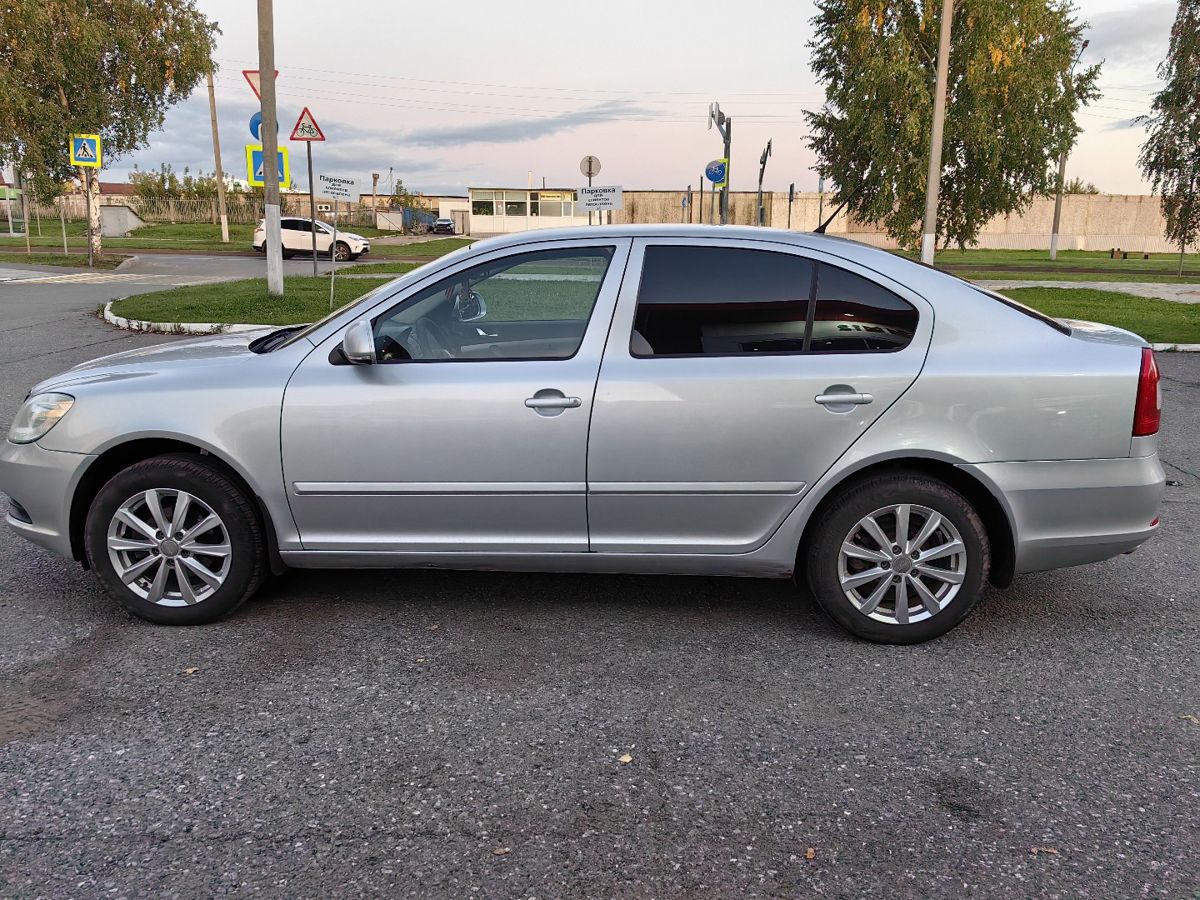 Skoda Octavia 2013 — фото 6