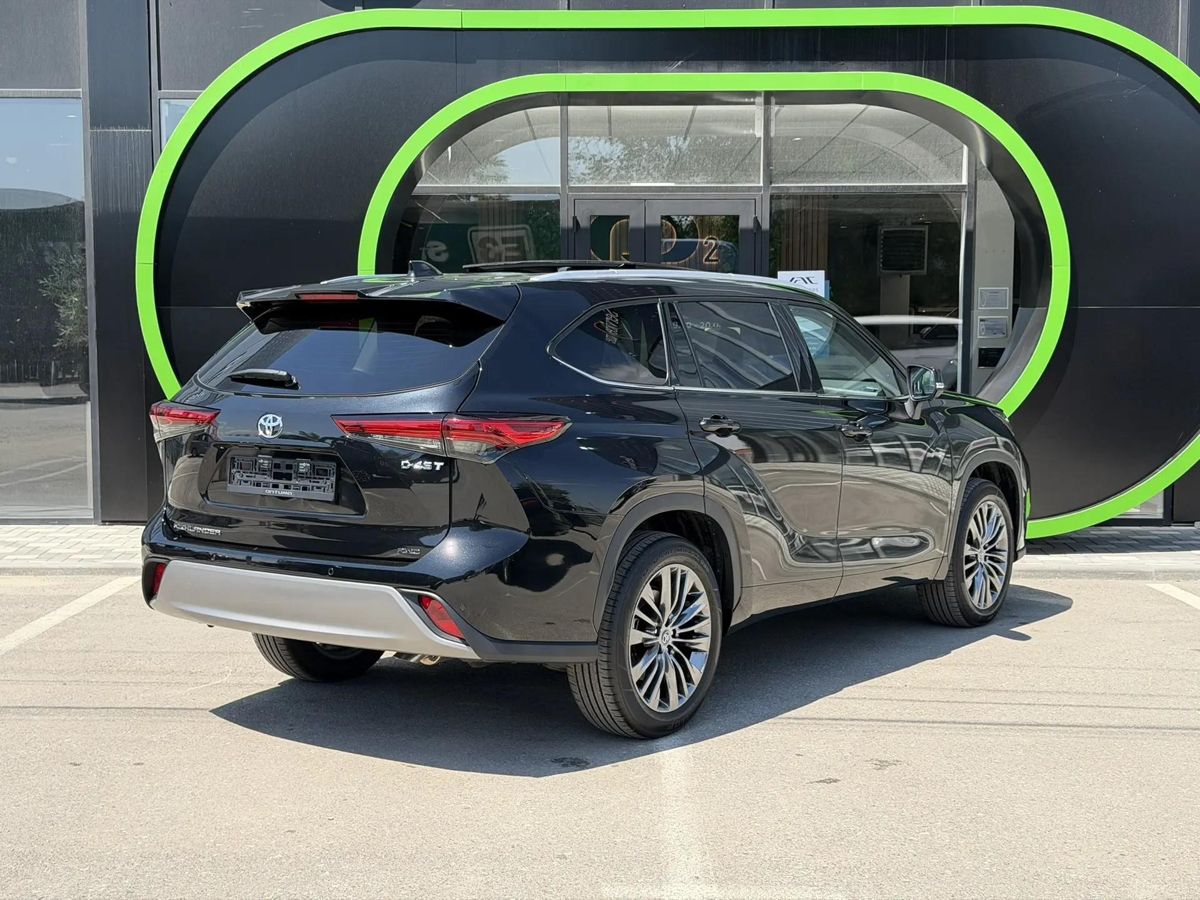 Toyota Highlander Premium