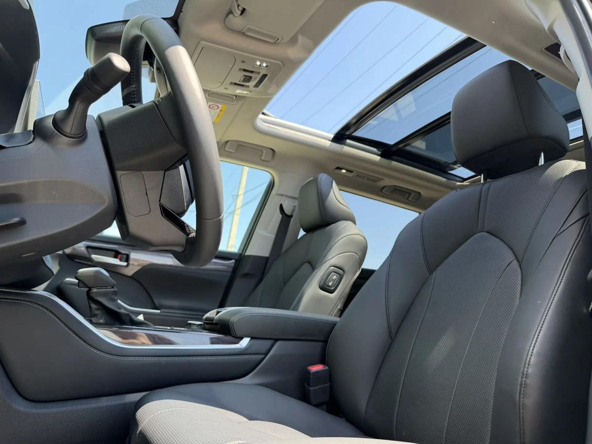 Toyota Highlander Premium