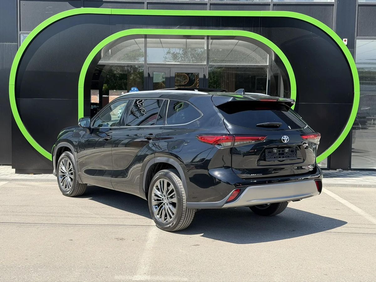 Toyota Highlander Premium