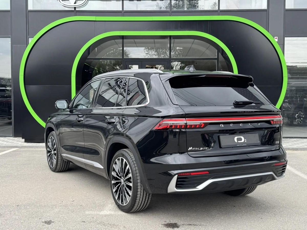 Geely Monjaro Флагман