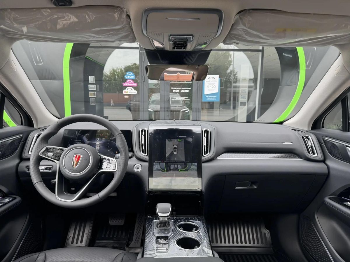 Hongqi HS3 Делюкс (Deluxe)