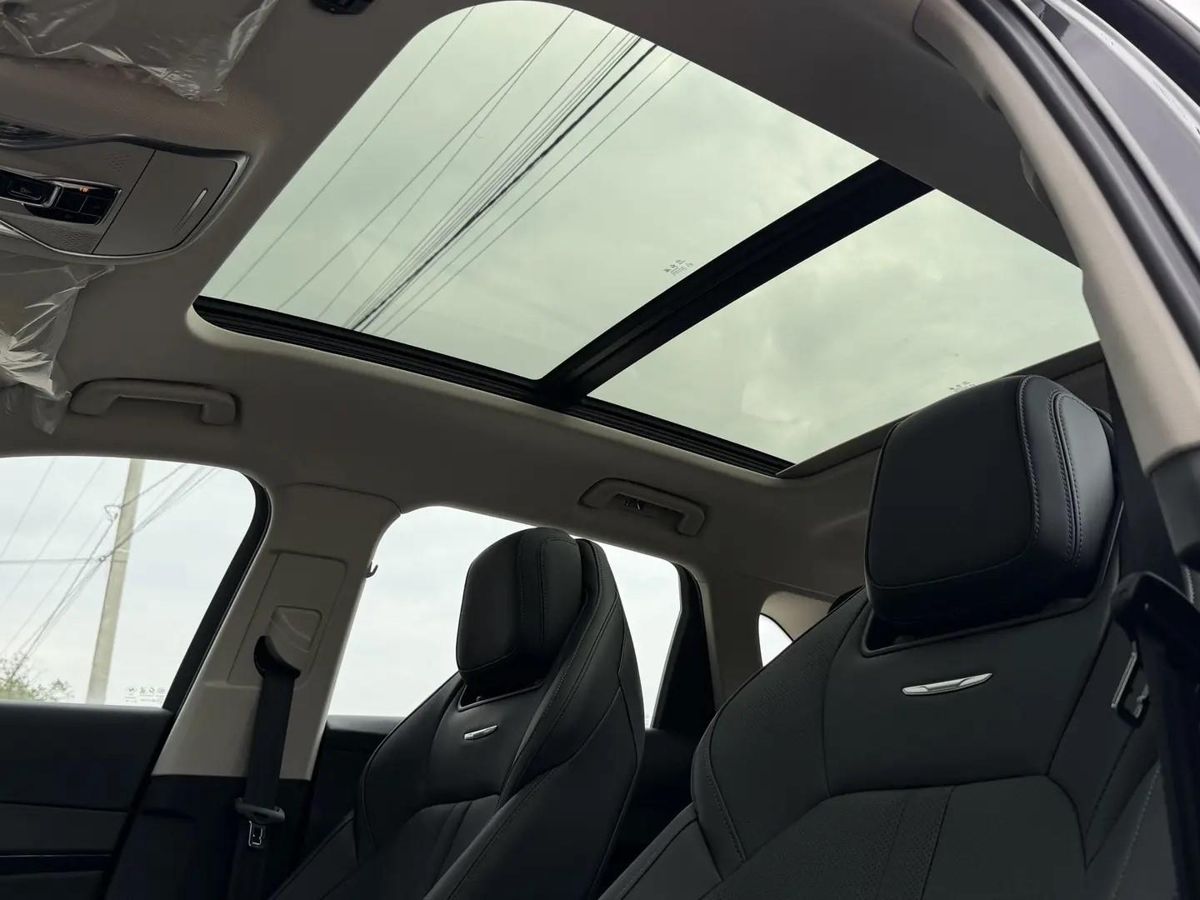 Hongqi HS3 Комфорт (Comfort)