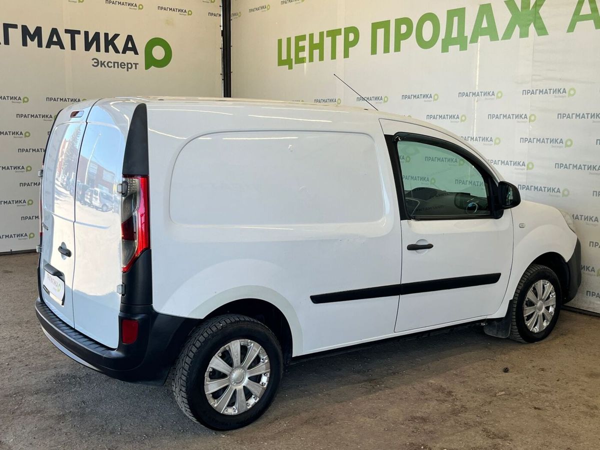 Renault Kangoo 999 2014 г.в., 185 281 км.