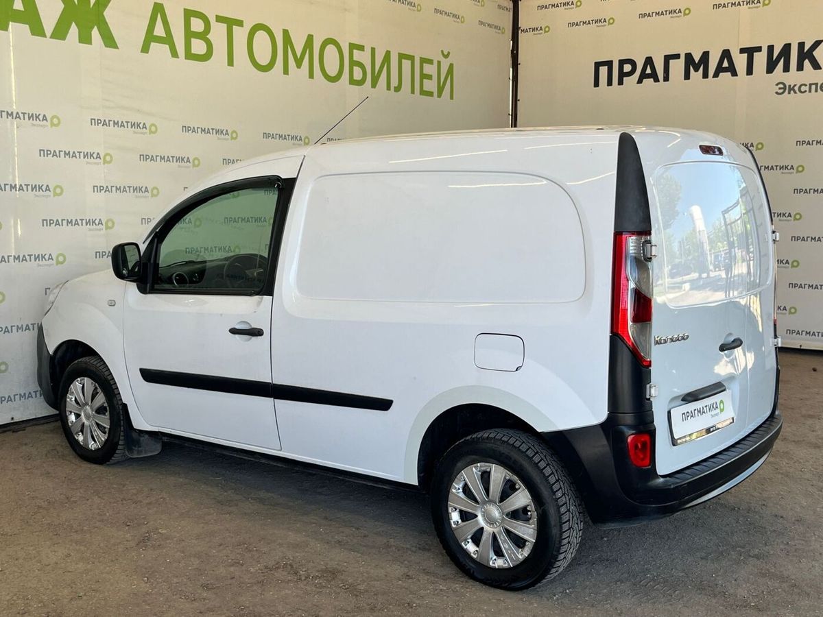 Renault Kangoo 999 2014 г.в., 185 281 км.