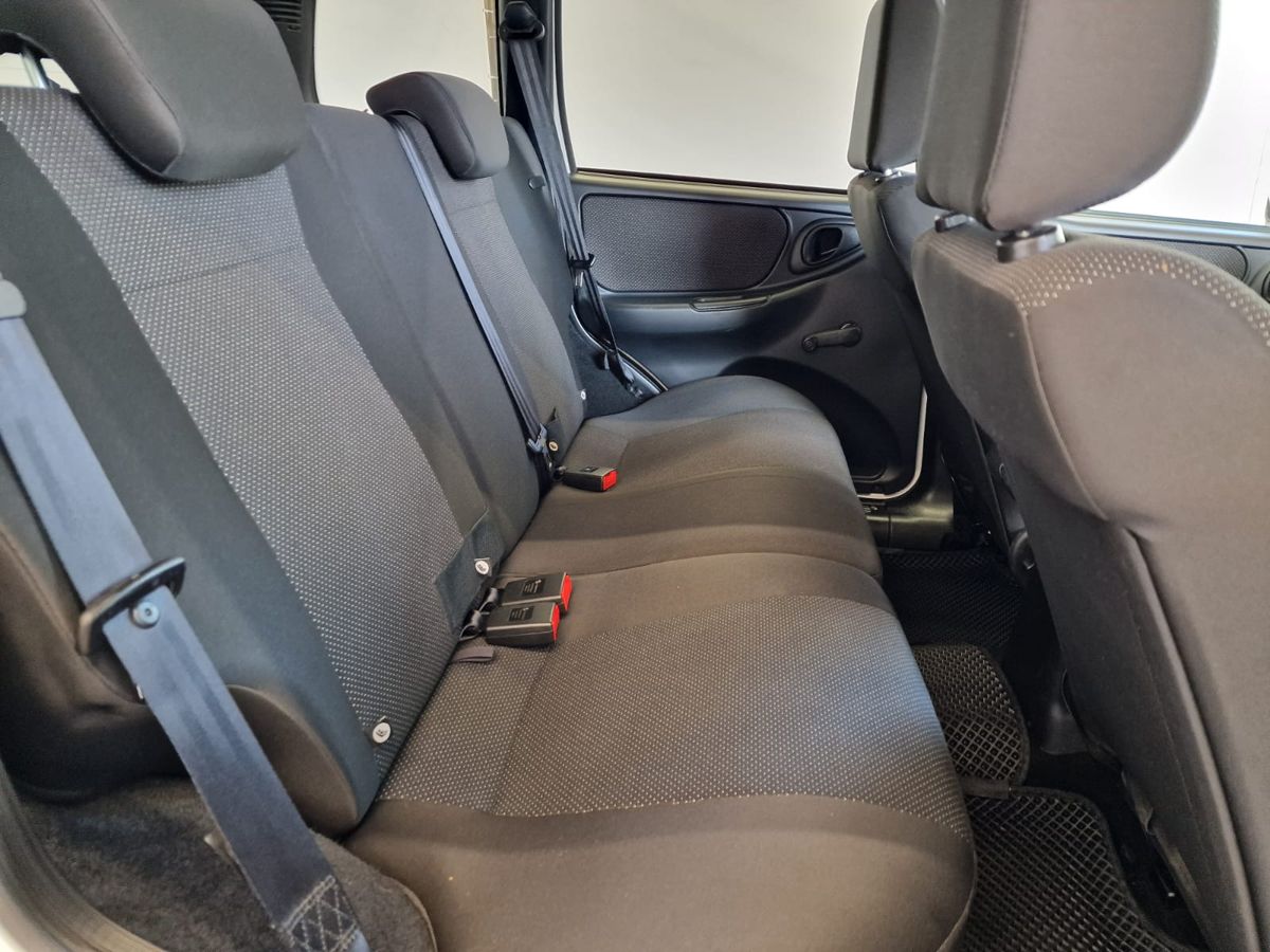 Lada Niva Travel KHL'24 (2023-2024) 2023 г.в., 48 138 км.