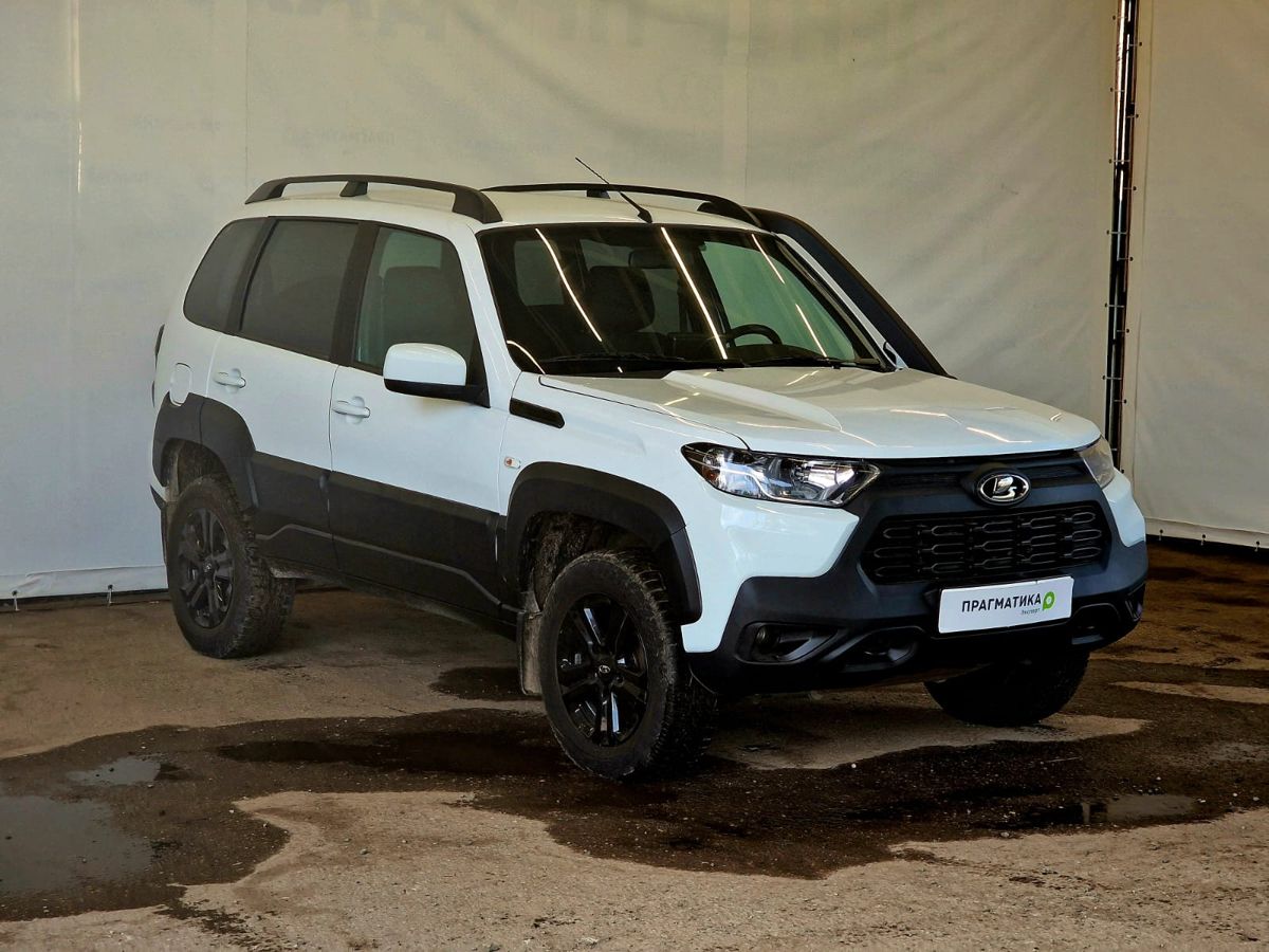 Lada Niva Travel KHL'24 (2023-2024) 2023 г.в., 48 138 км.