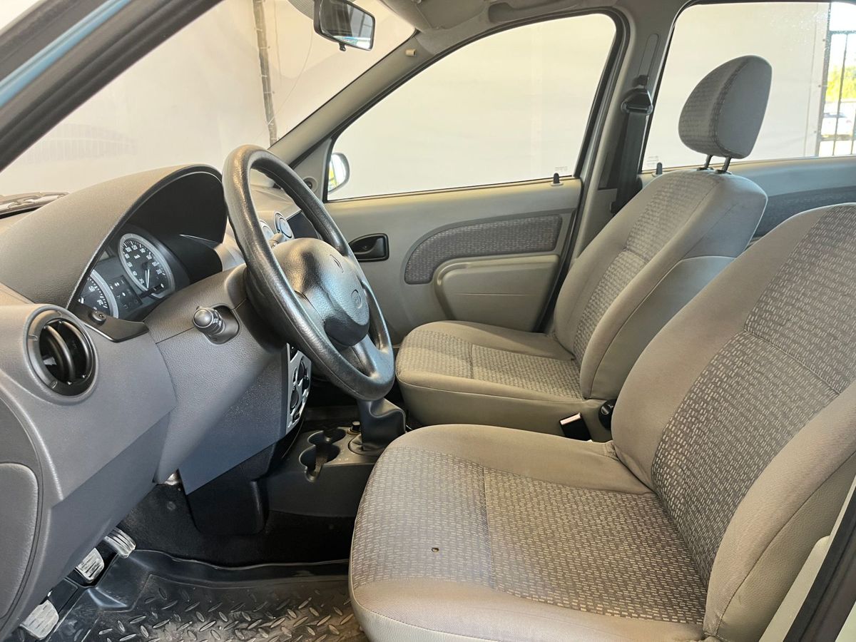 Renault Logan Expression 2008 г.в., 160 554 км.