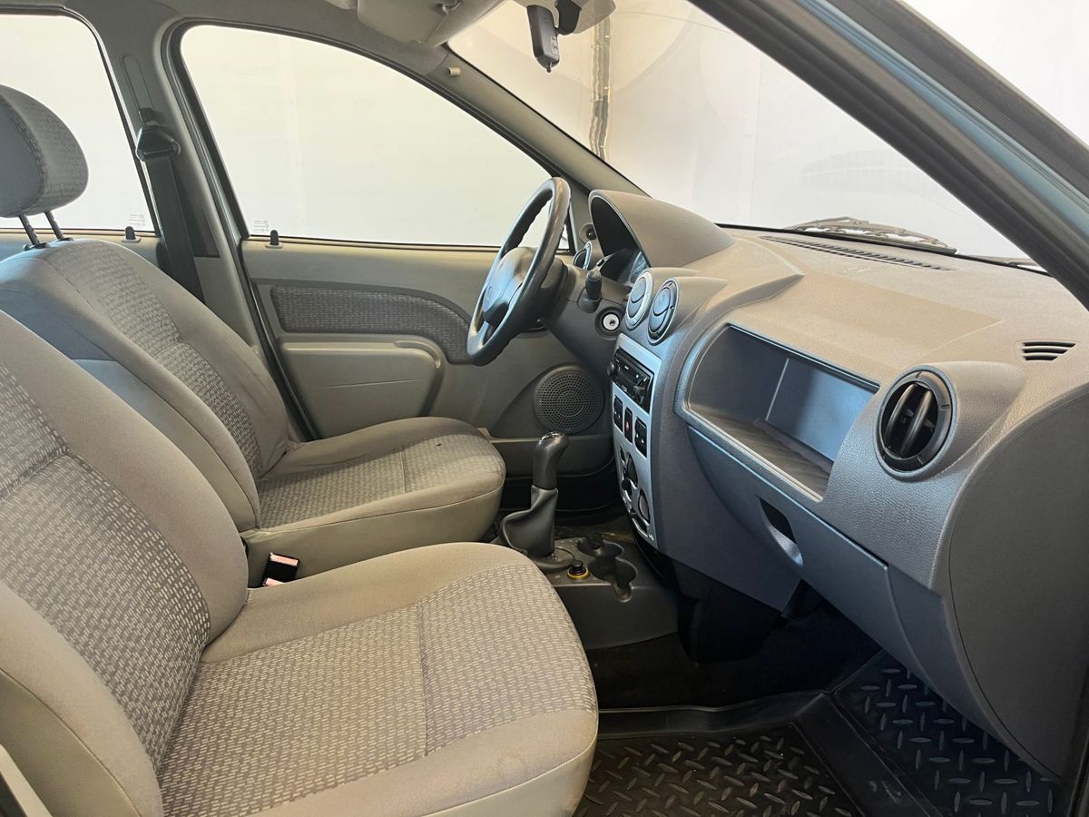 Renault Logan Expression 2008 г.в., 160 554 км.