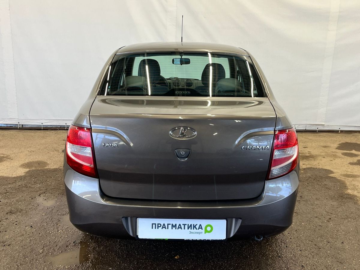 Lada Granta 999 2017 г.в., 117 972 км.