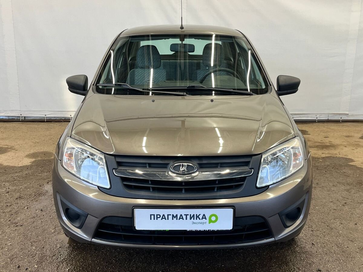 Lada Granta 999 2017 г.в., 117 972 км.