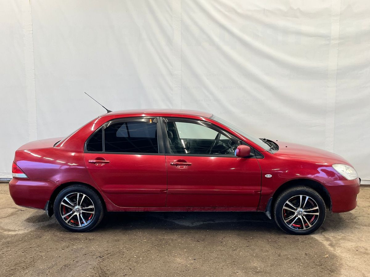 Mitsubishi Lancer 999 2005 г.в., 280 000 км.