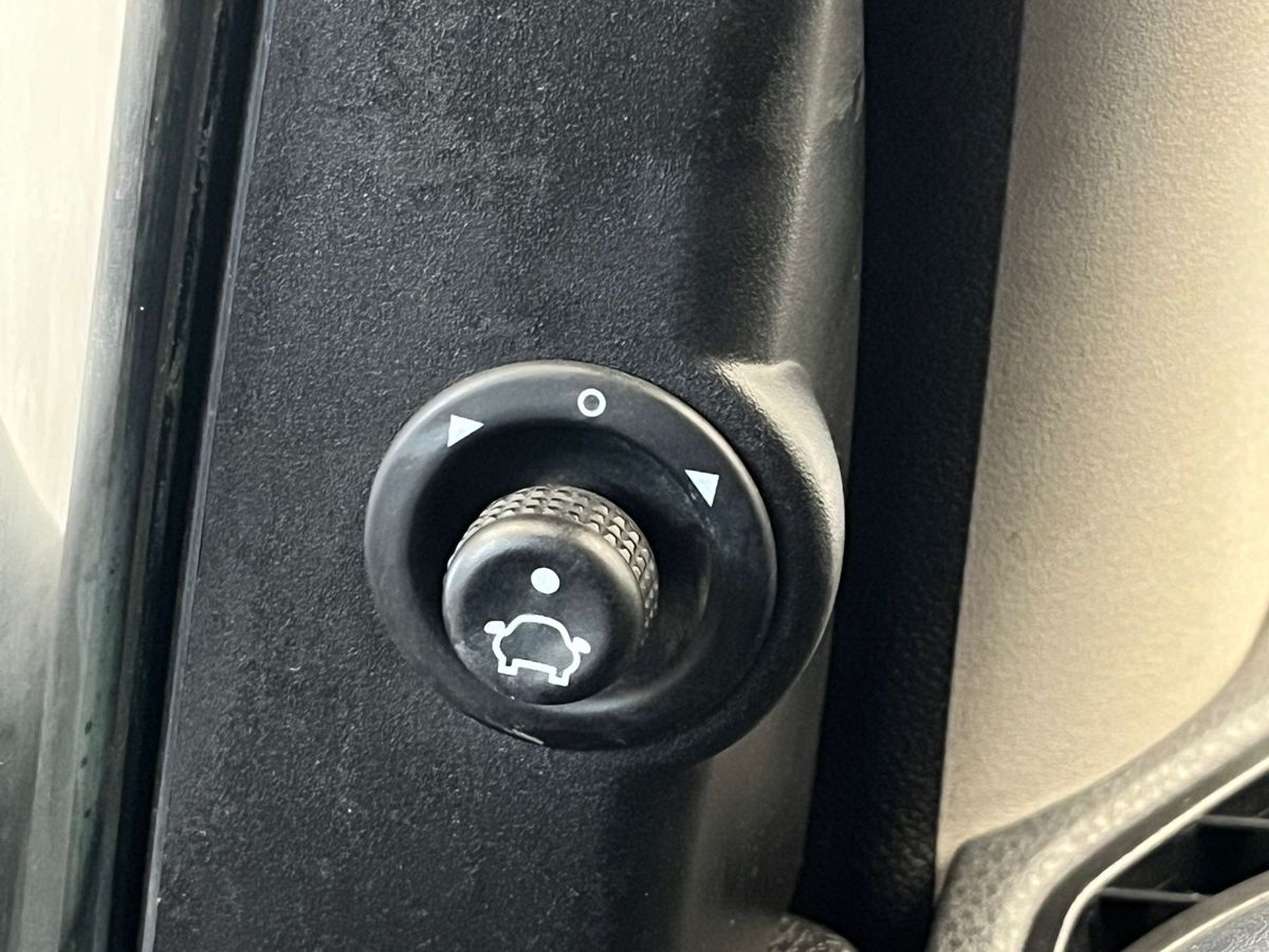 Ford Fiesta Ghia 2008 г.в., 303 000 км.