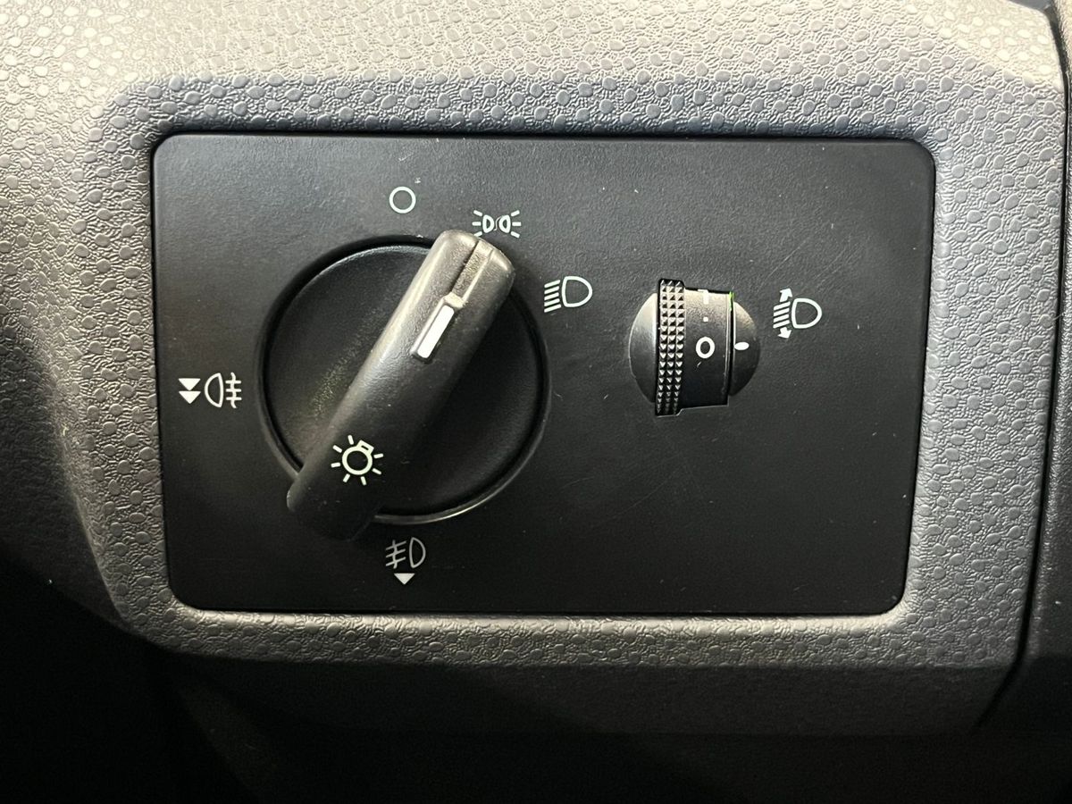 Ford Fiesta Ghia 2008 г.в., 303 000 км.