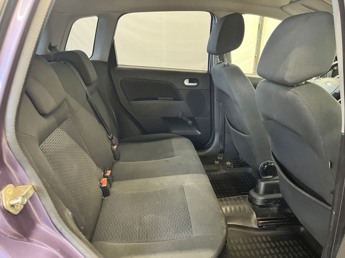 Ford Fiesta Ghia 2008 г.в., 303 000 км.