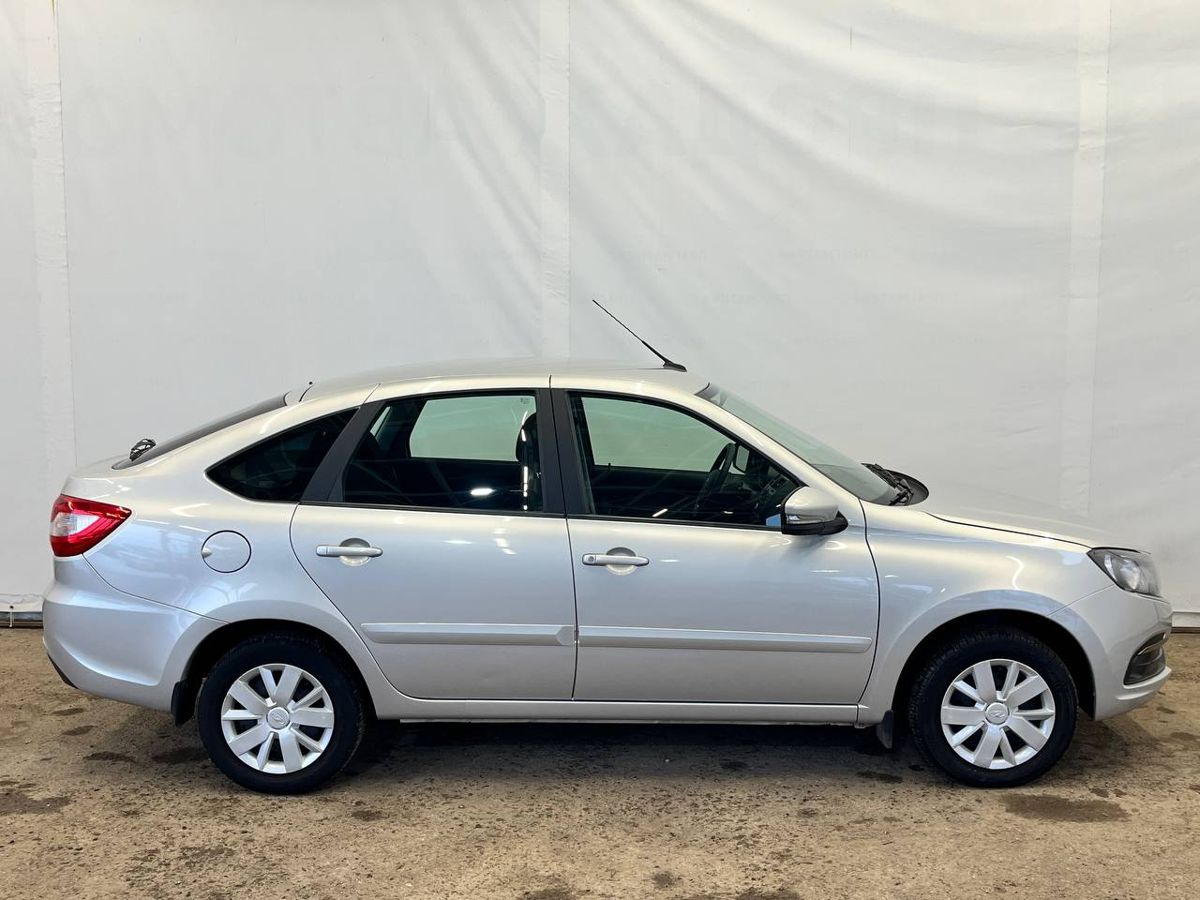 Lada Granta Comfort (2018-2022) 2021 г.в., 27 499 км.