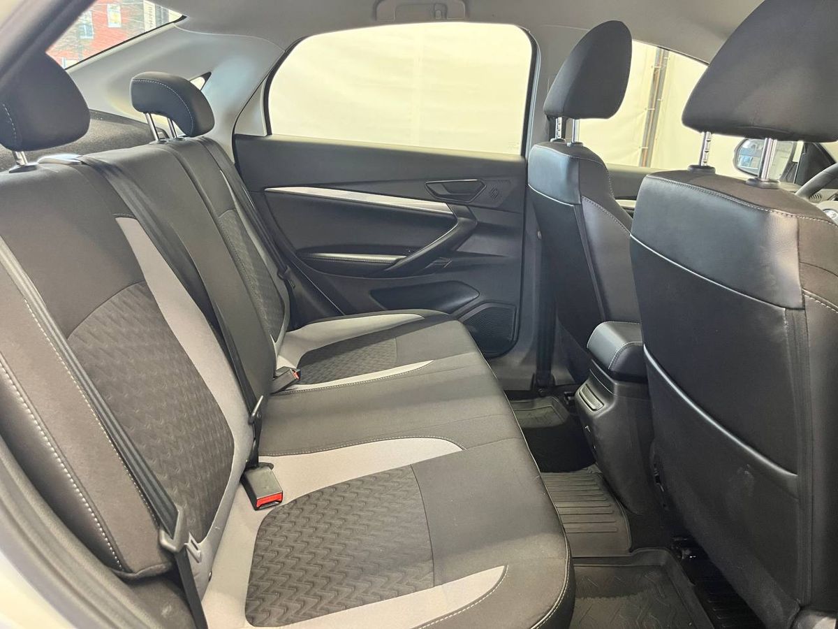 Lada Vesta Life 2023 г.в., 32 636 км.