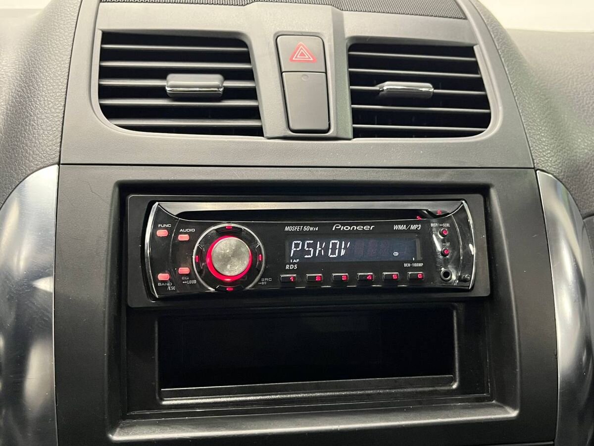 Suzuki SX4 999 2010 г.в., 127 000 км.