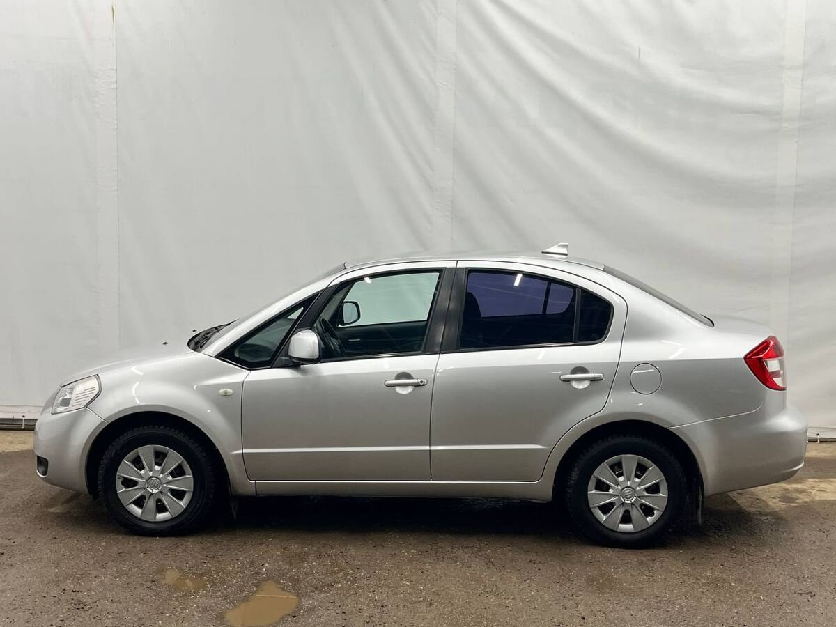 Suzuki SX4 999 2010 г.в., 127 000 км.