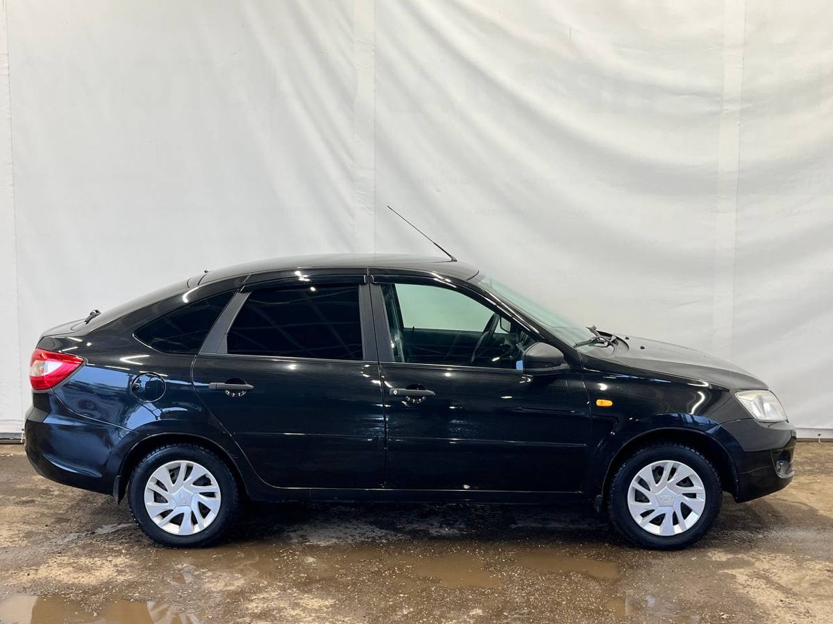 Lada Granta Classic 21911-51-716 (710) 2015 г.в., 63 497 км.