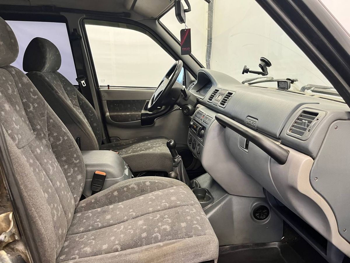 УАЗ Patriot 999 2008 г.в., 258 504 км.