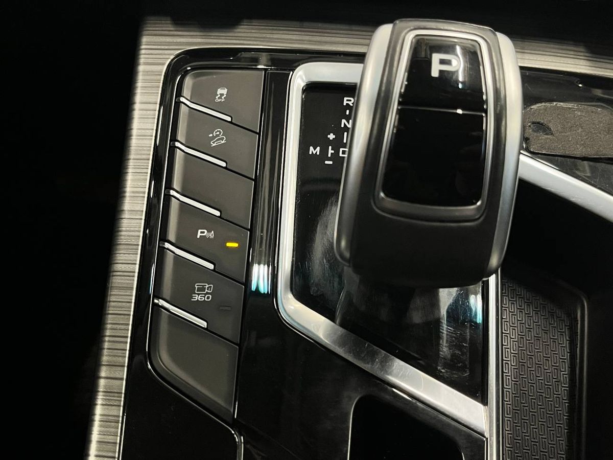 Geely Atlas Pro Flagship+ 2023 г.в., 57 000 км.