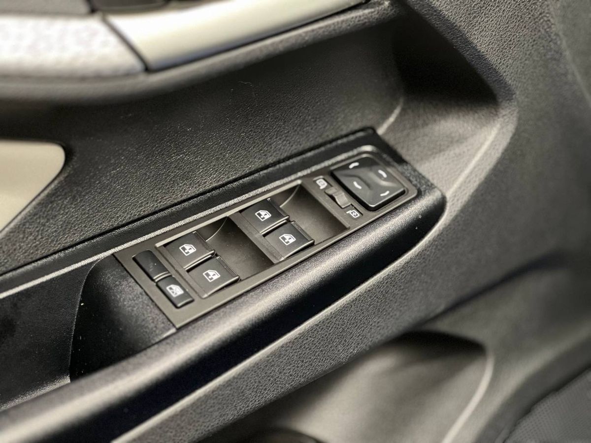 Lada Vesta Luxe Prestige (2019-2021) 2021 г.в., 57 657 км.