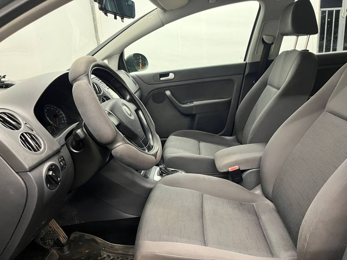 Volkswagen Golf Plus 999 2006 г.в., 203 767 км.