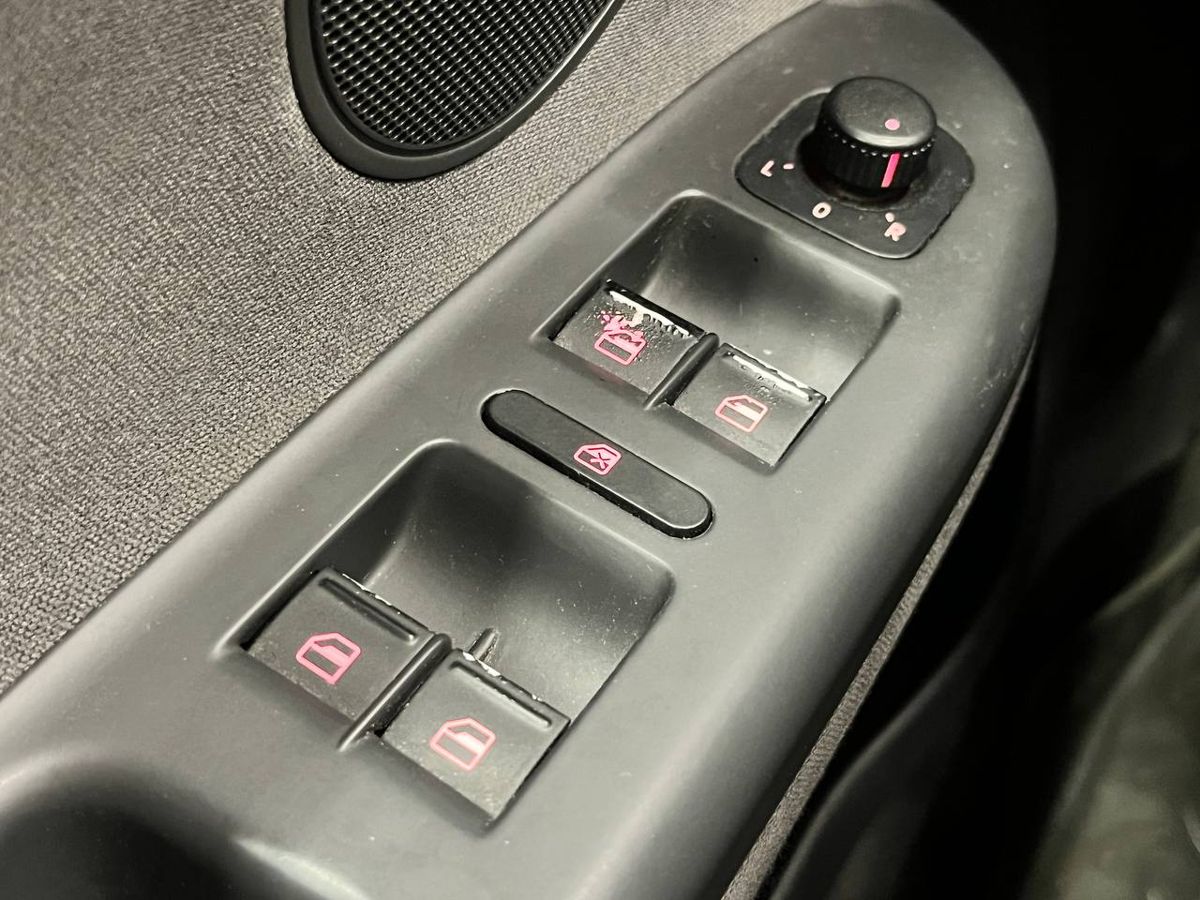 Volkswagen Golf Plus 999 2006 г.в., 203 767 км.