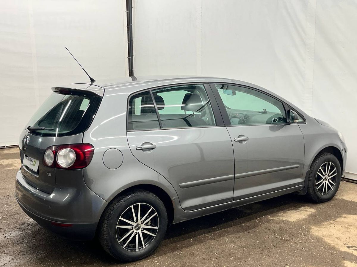 Volkswagen Golf Plus 999 2006 г.в., 203 767 км.