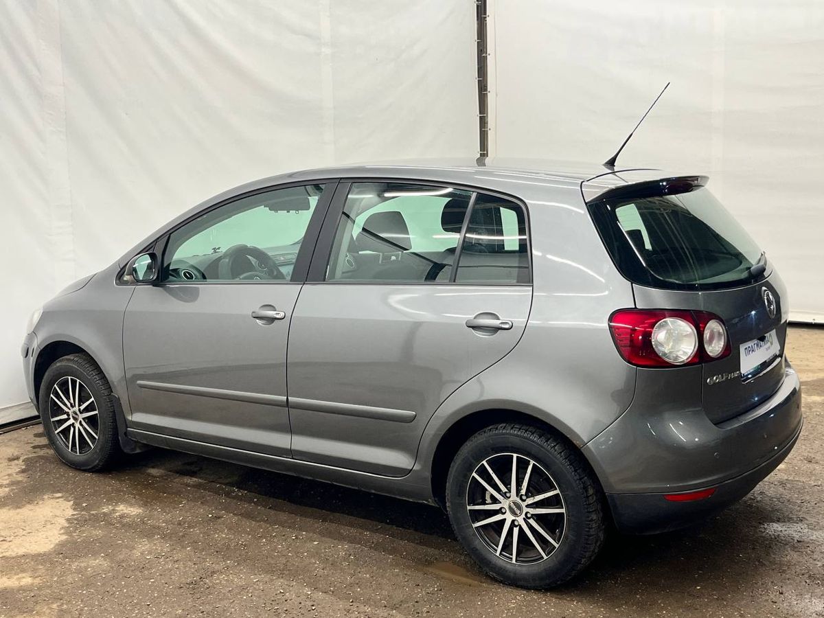 Volkswagen Golf Plus 999 2006 г.в., 203 767 км.