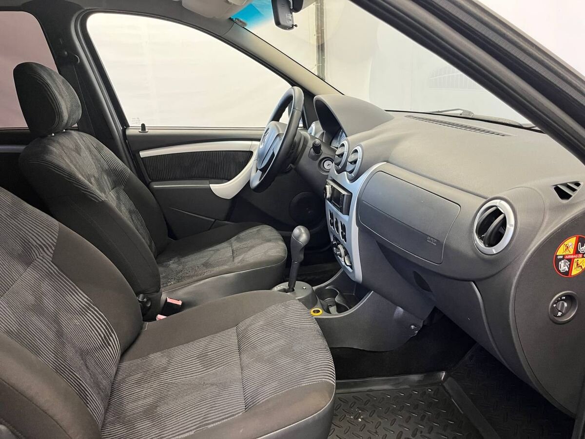 Renault Logan Prestige 2010 г.в., 134 641 км.