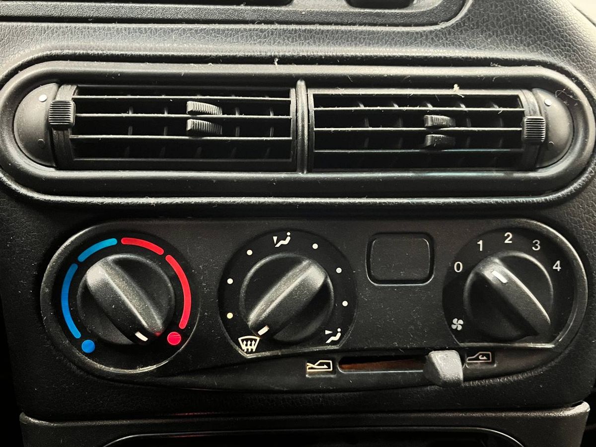 Chevrolet Niva LE 2012 г.в., 205 097 км.