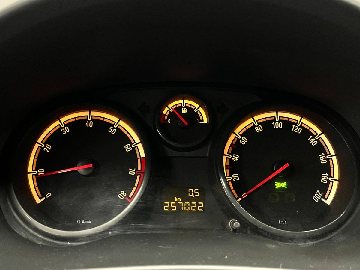 Opel Corsa Essentia 2007 г.в., 257 022 км.