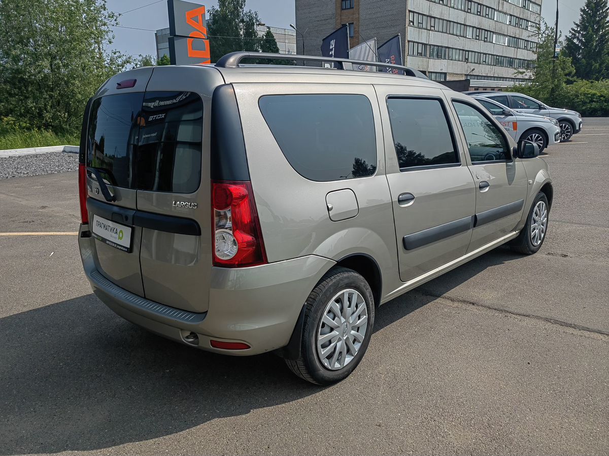 Lada Largus Comfort (5 мест) 2019 г.в., 91 300 км.