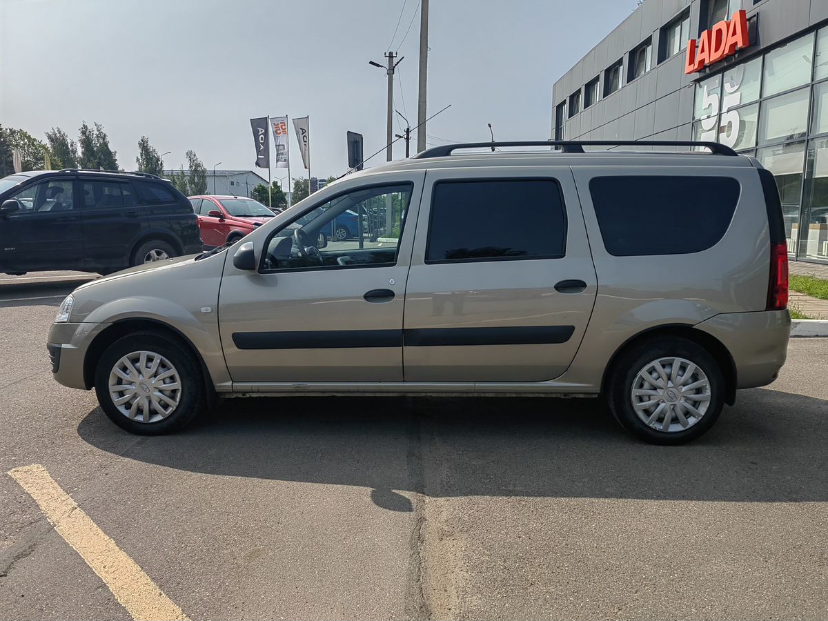 Lada Largus Comfort (5 мест) 2019 г.в., 91 300 км.