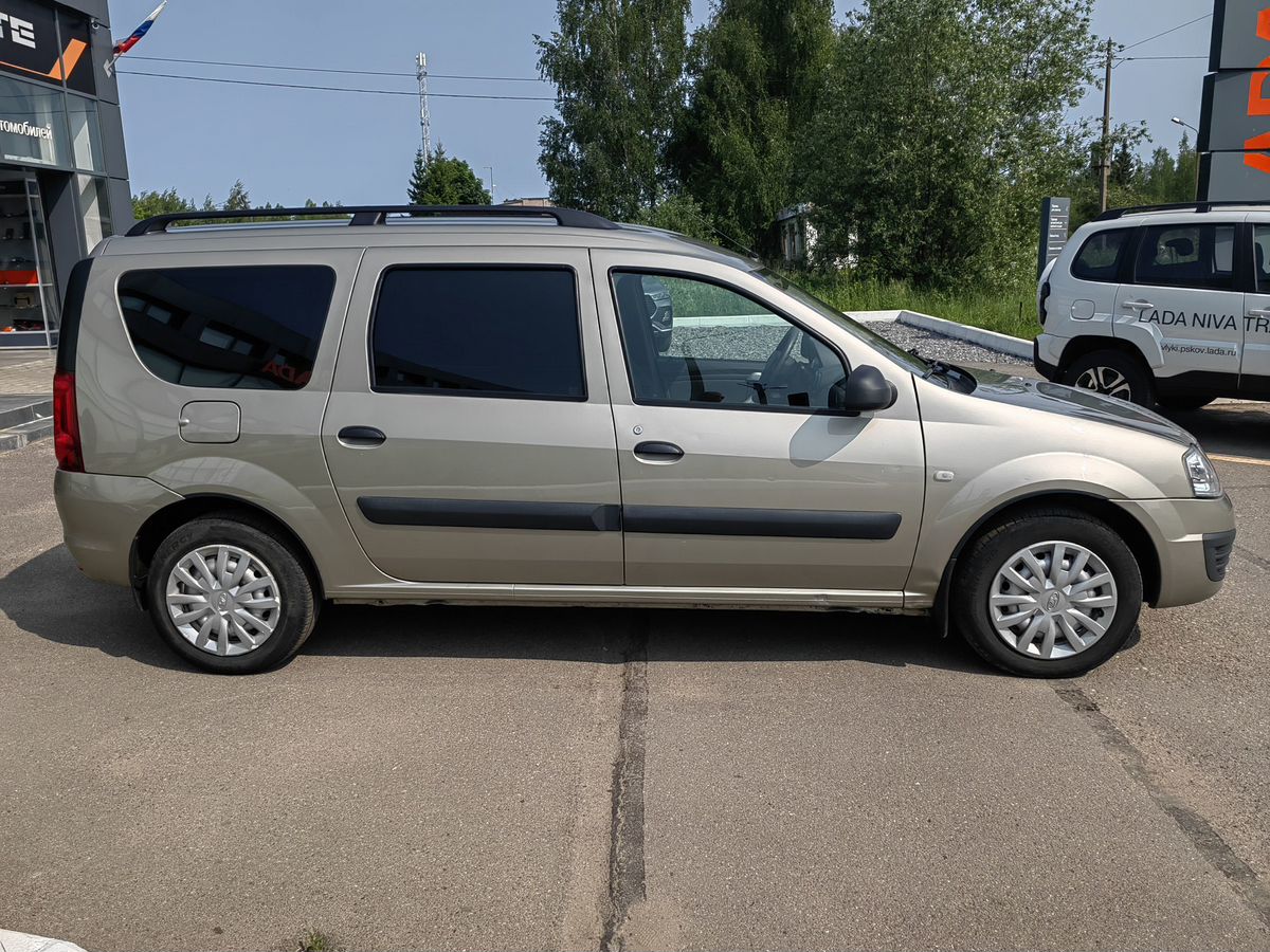 Lada Largus Comfort (5 мест) 2019 г.в., 91 300 км.